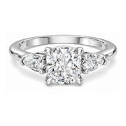 3Diamonds Cushion 1,30 ct. - BREEDIA