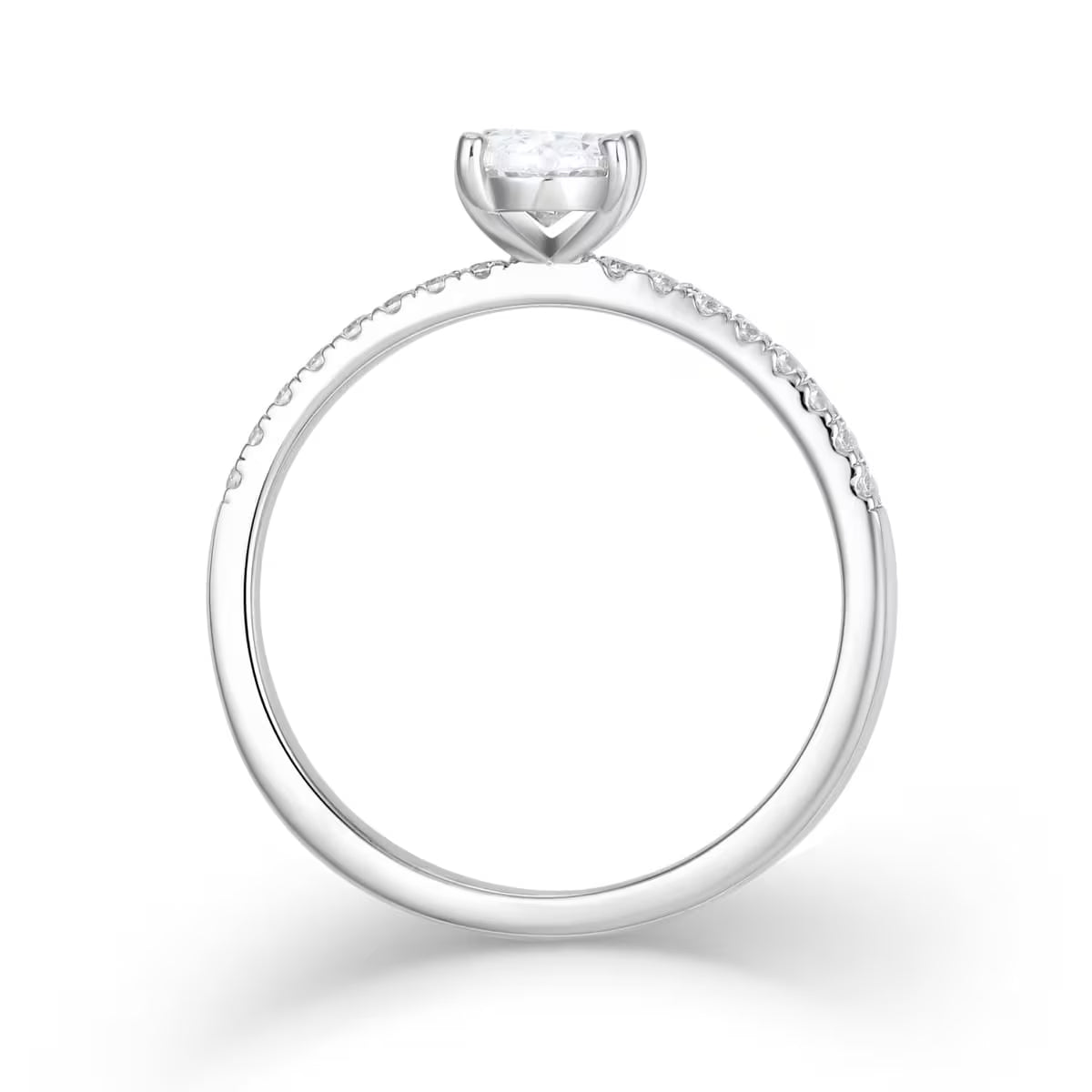Oval Pavé 1,74 ct. mit Labordiamant
