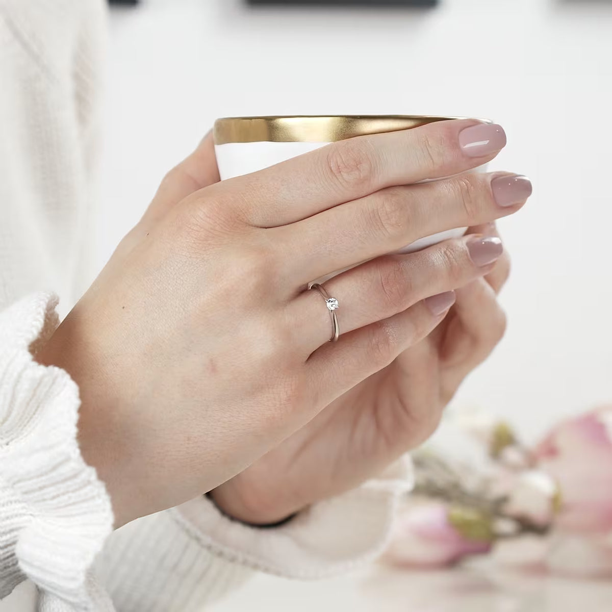 Maja 0.15 ct.