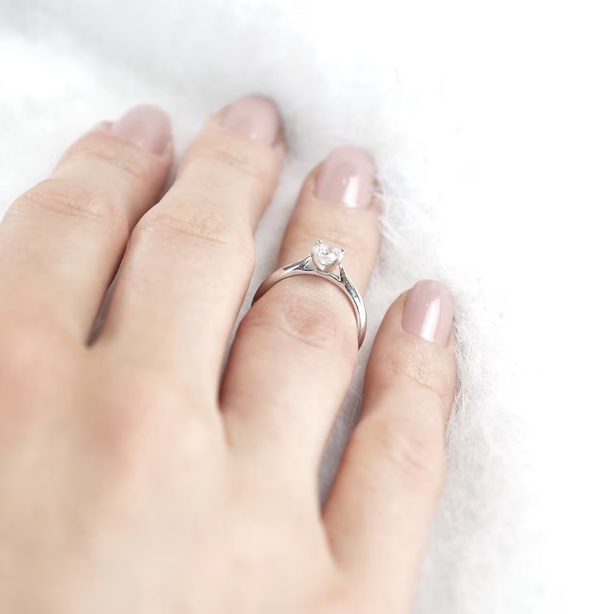 Maja 0.40 ct.