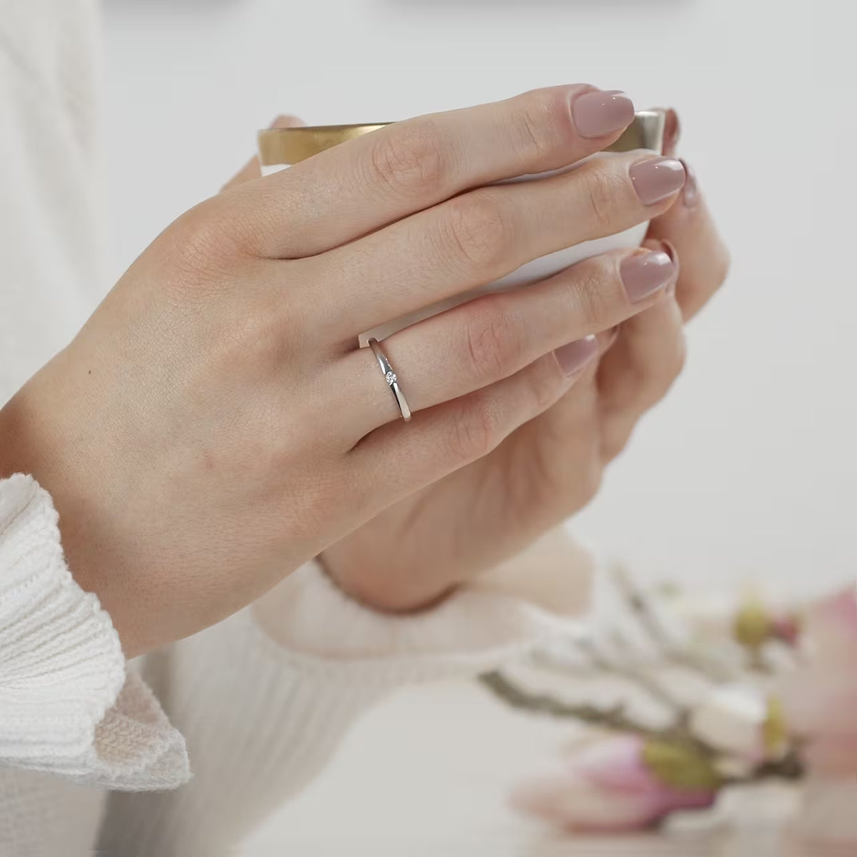 Tension Ring 0.04 ct.