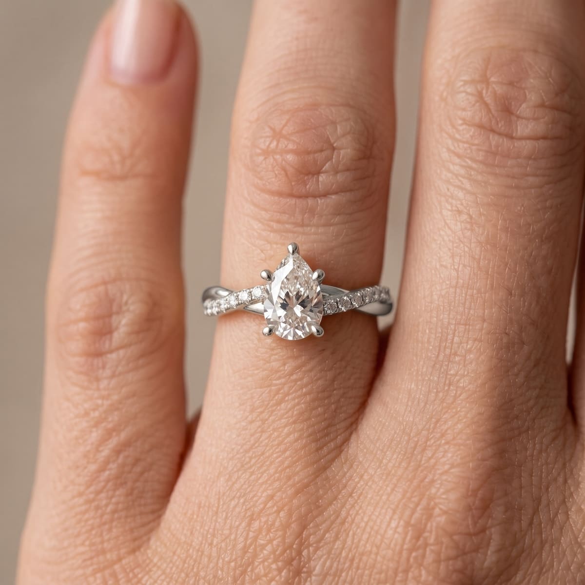 Le Sole Pear 1,18 ct. PT - BREEDIA
