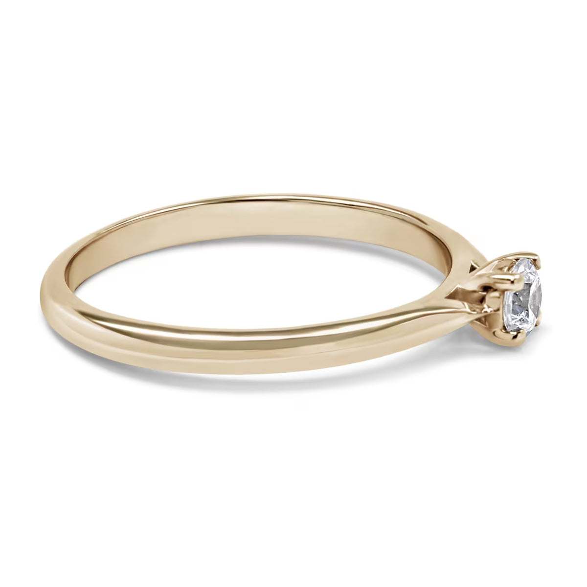 Maja 0.15 ct.