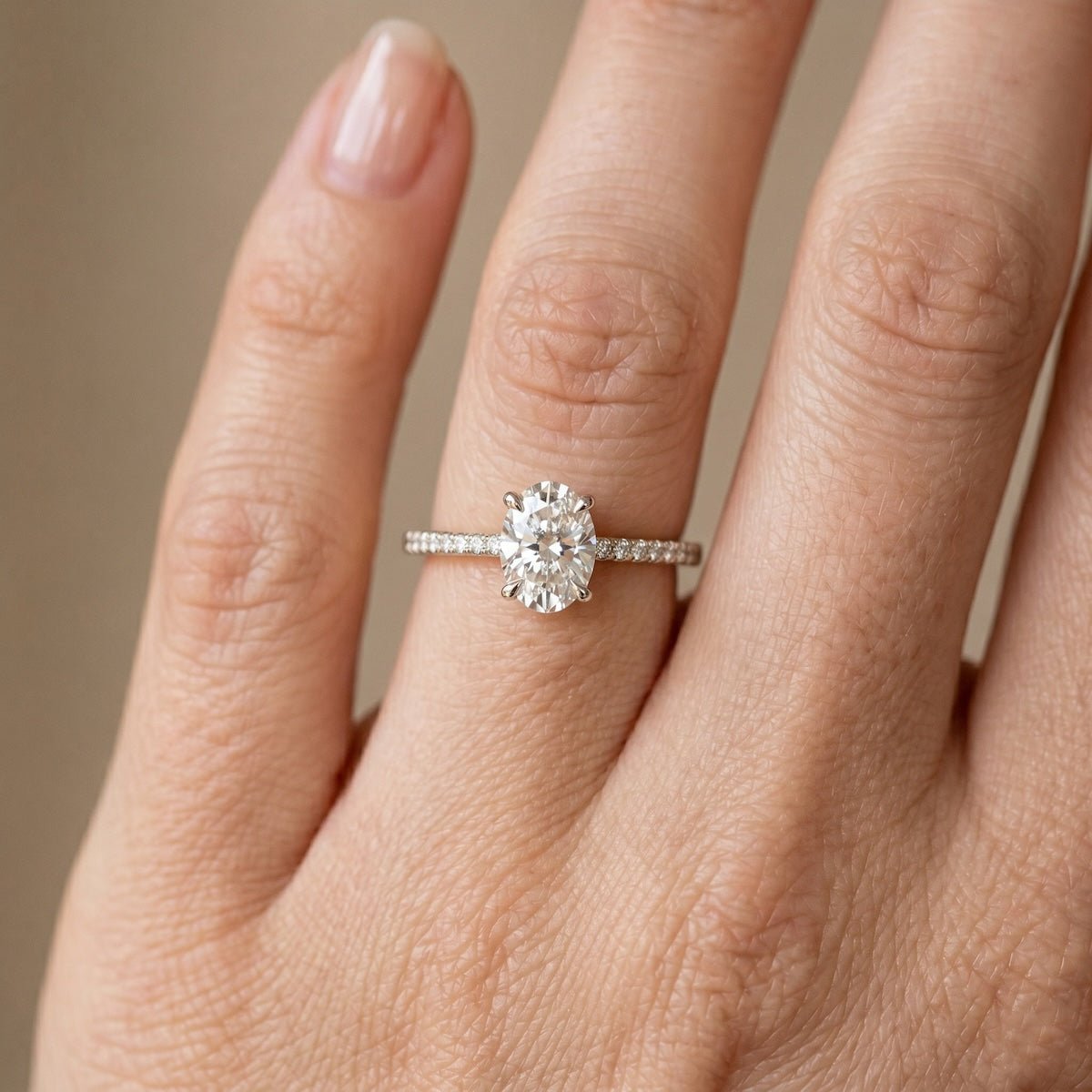 Oval Pavé