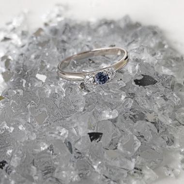 Verlobungsring 3 Diamonds Blue in 585 Weissgold