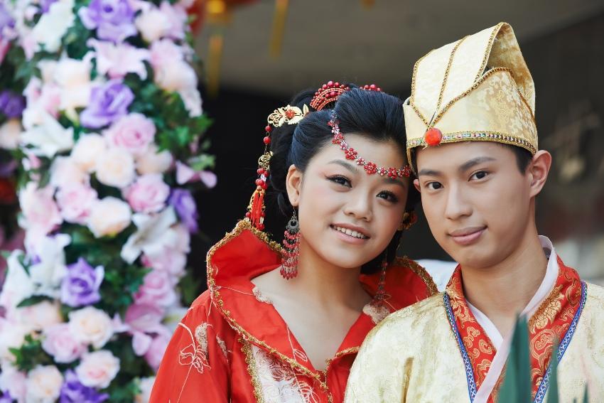 Traditionelles chinesisches Hochzeitspaar