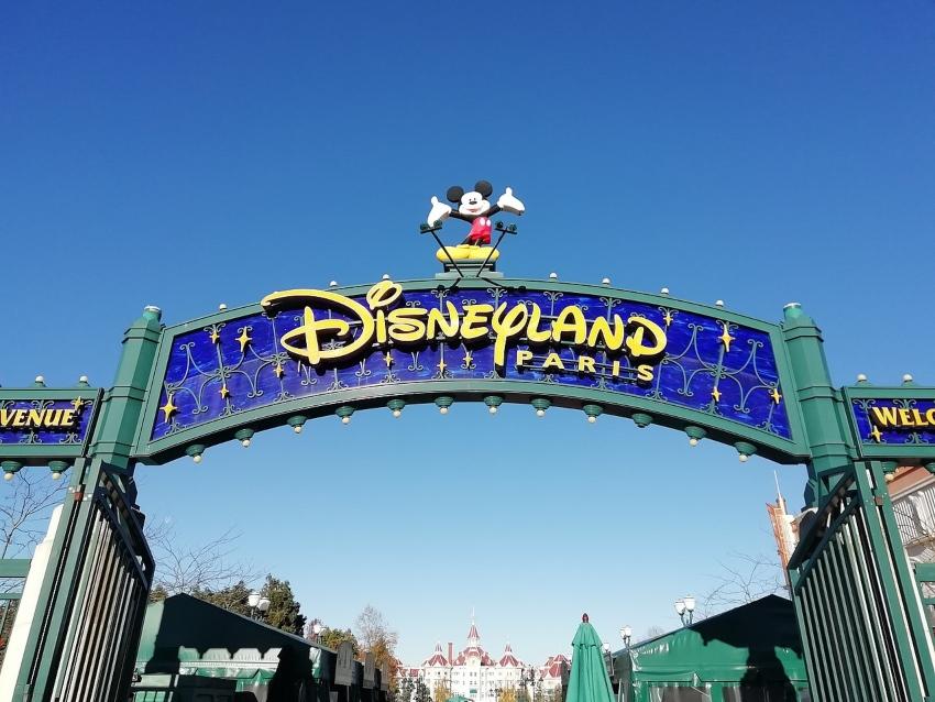Eingang zum Disneyland Paris - Heiratsantrag in Disneyland